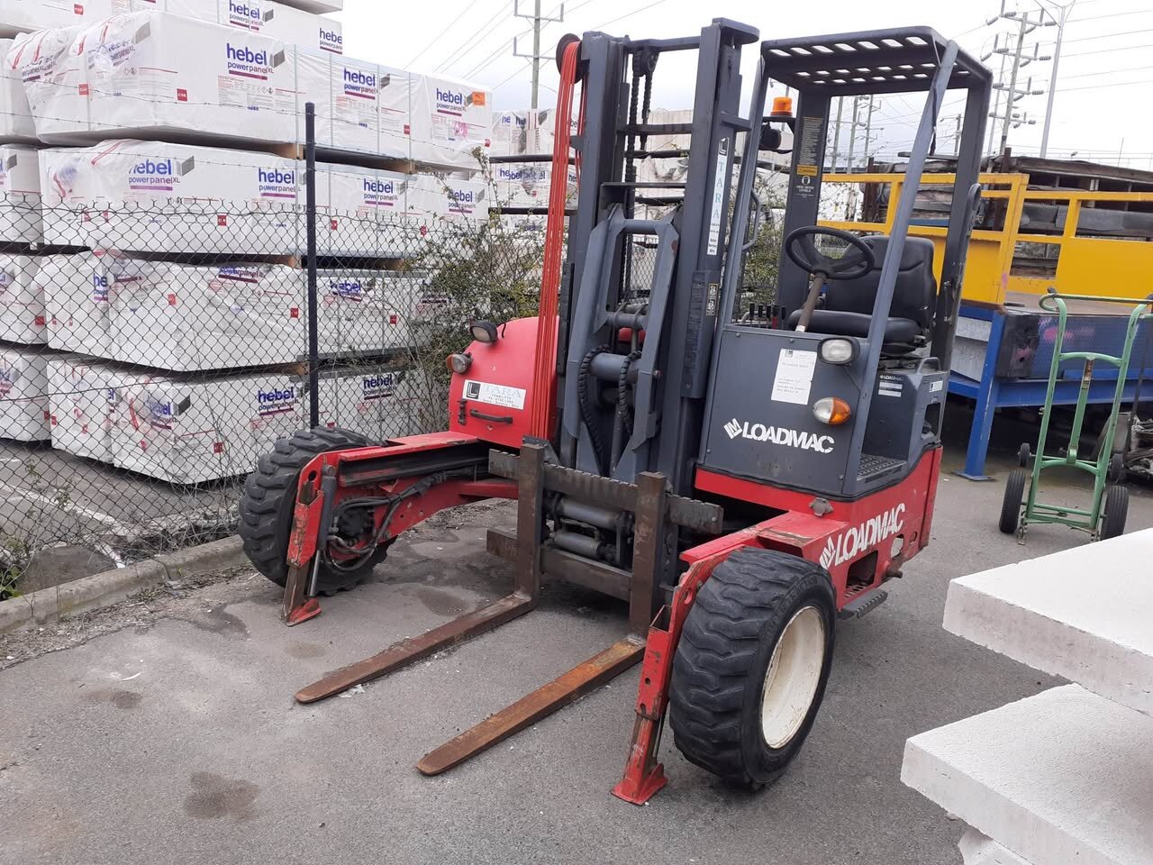 2015 Loadmac 825