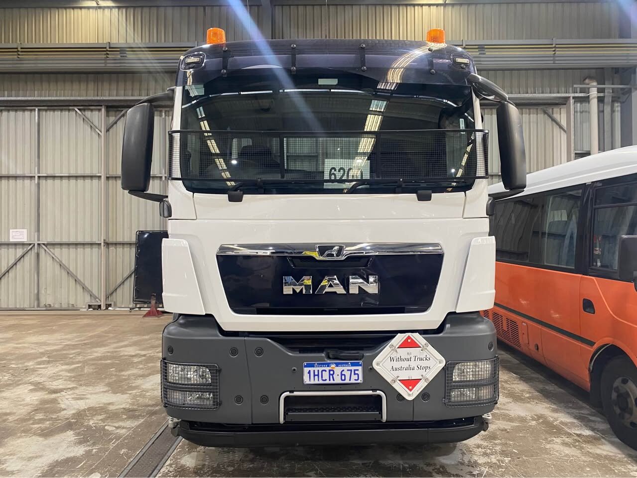 2021 MAN TGS 26 540 with hydraulics